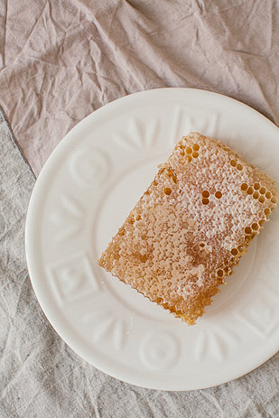 a6ad0a_2a725f6e2c81481d989a9b9c452ee042_mv2